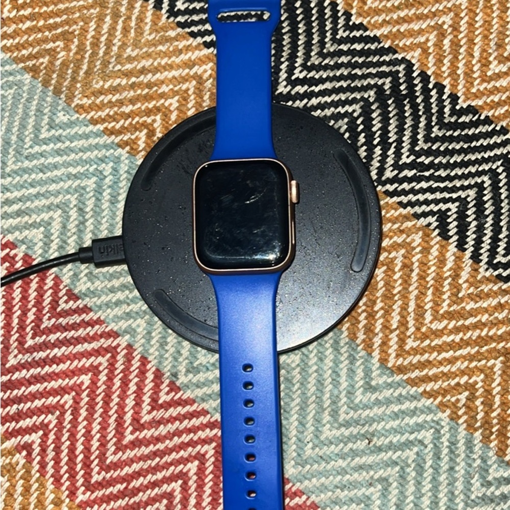 Smartwatch with Blue Band